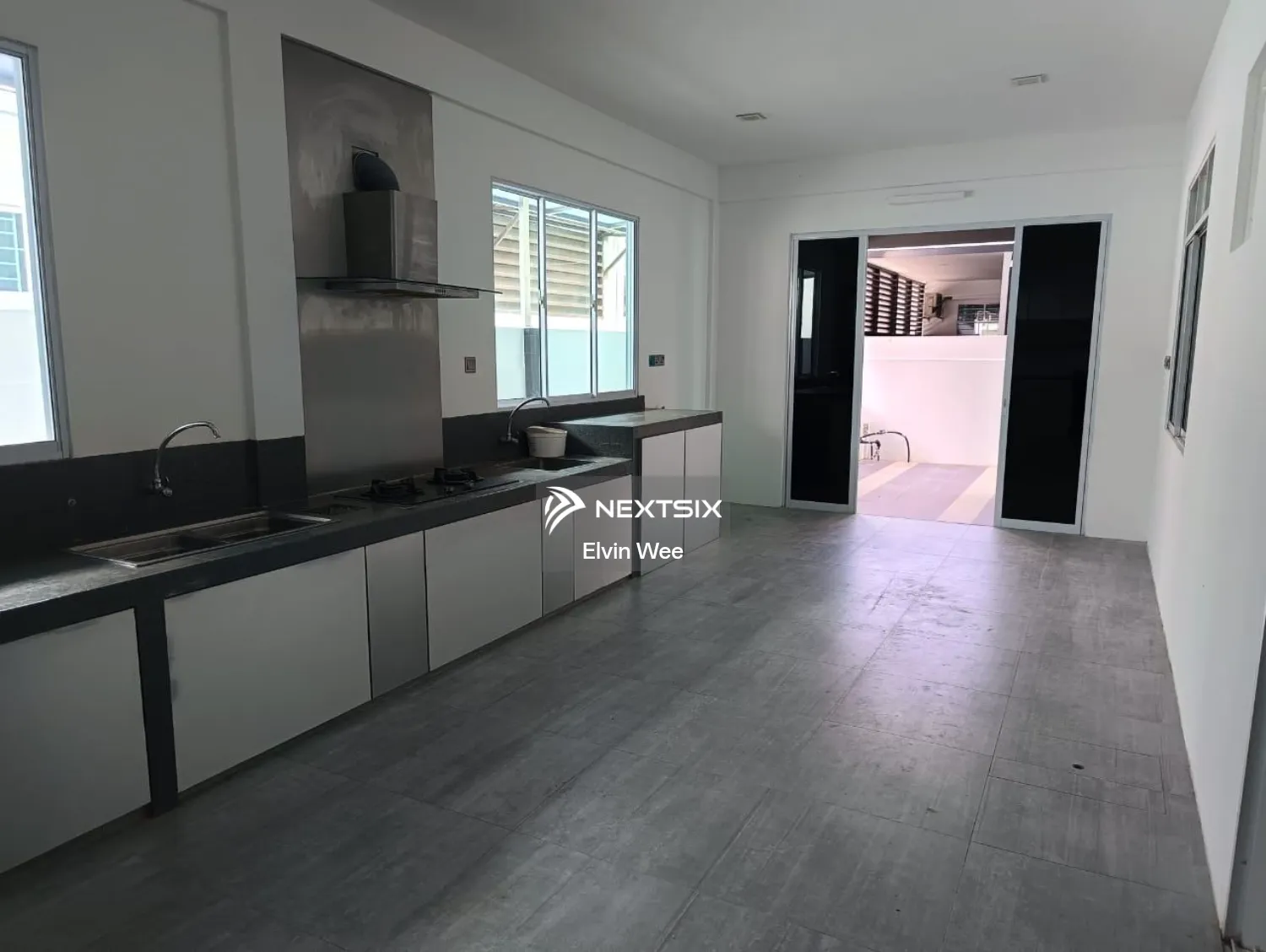Semi-detached House For Sale in Kota Samarahan Sarawak - Image 6