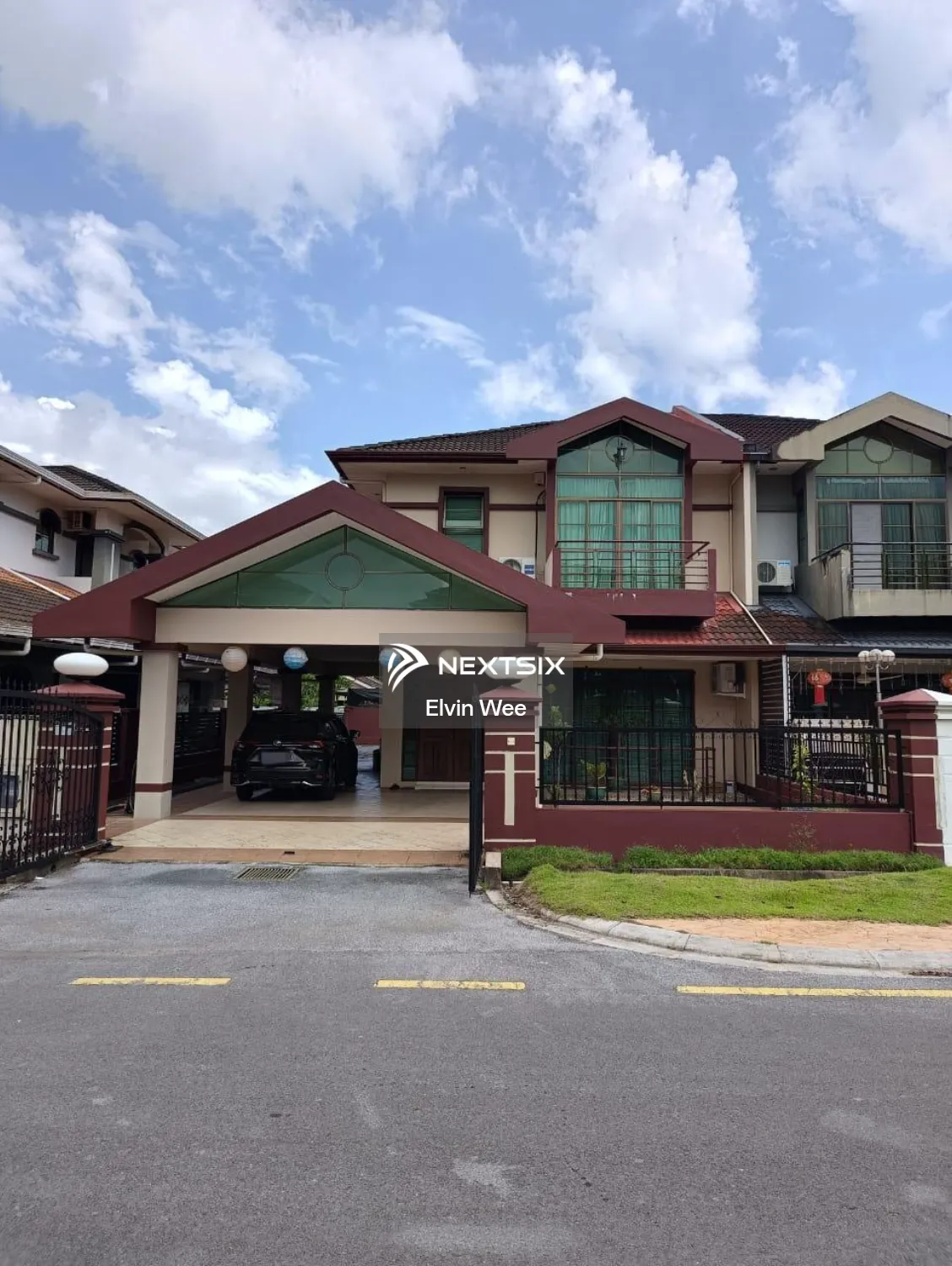Semi-detached House For Sale in Kuching Sarawak