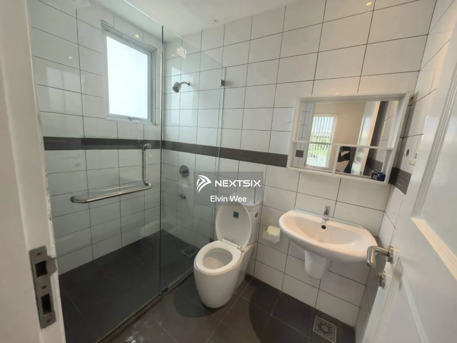 Condominium For Sale in Kuching Sarawak - Image 10