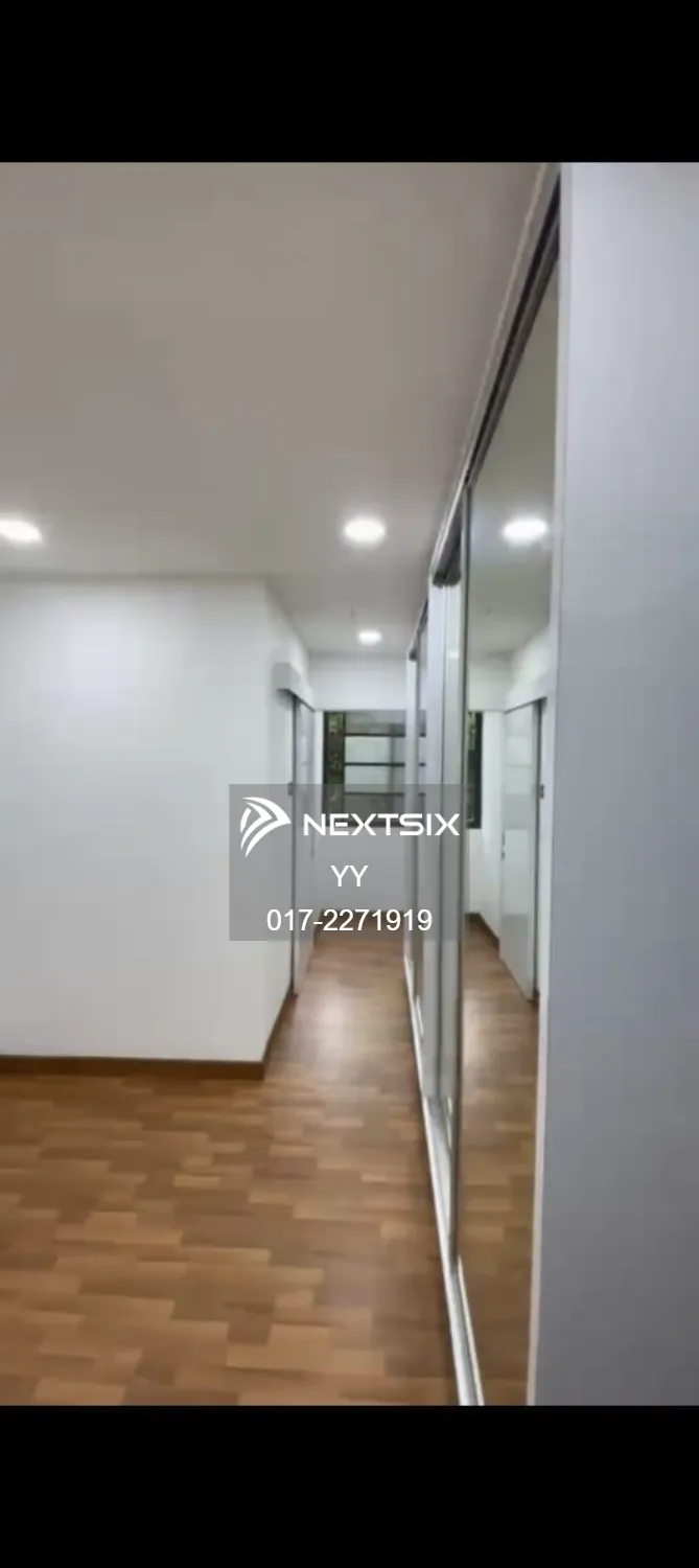 Townhouse For Sale in Petaling Jaya Selangor - Image 9