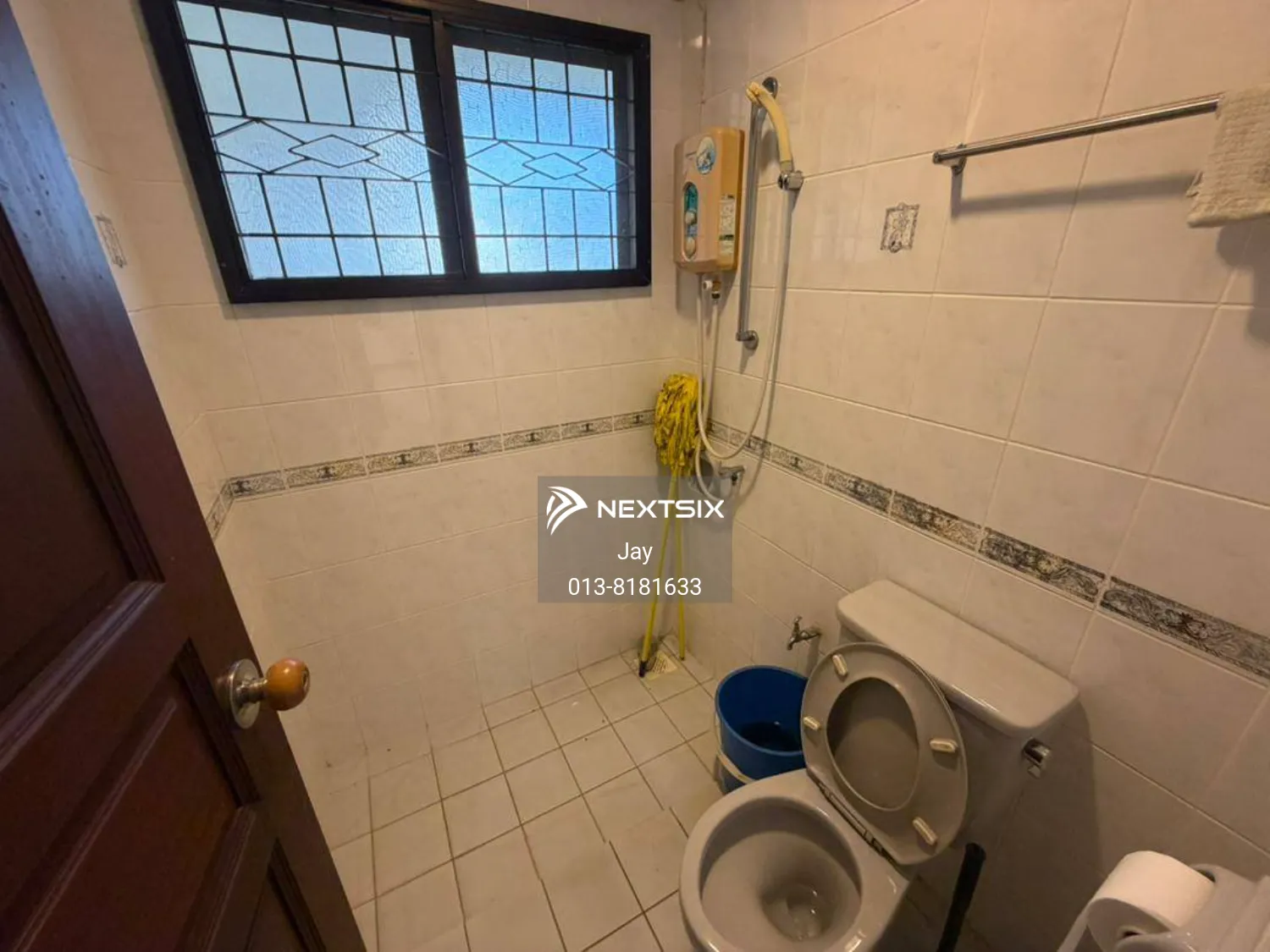 Semi-detached House For Sale in Kuching Sarawak - Image 6