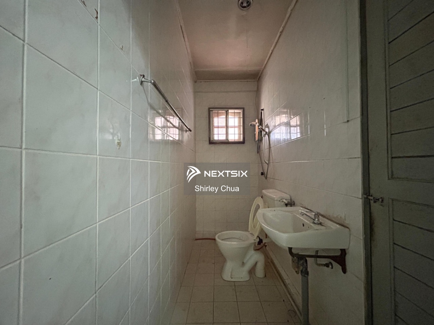 2-sty Terrace/Link House For Sale in Kuching Sarawak - Image 5