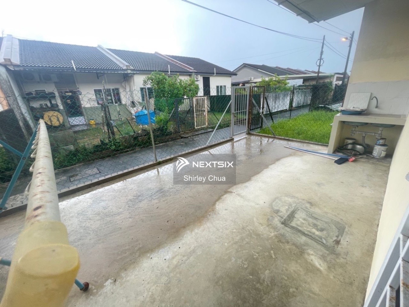 1-sty Terrace/Link House For Sale in Kuching Sarawak - Image 5