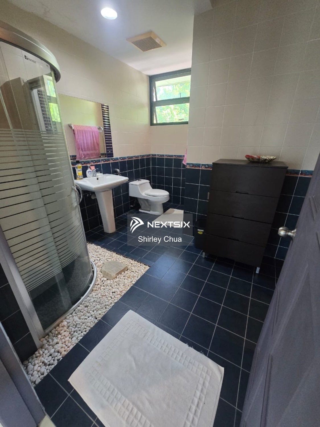 Villa For Sale in Kuching Sarawak - Image 9