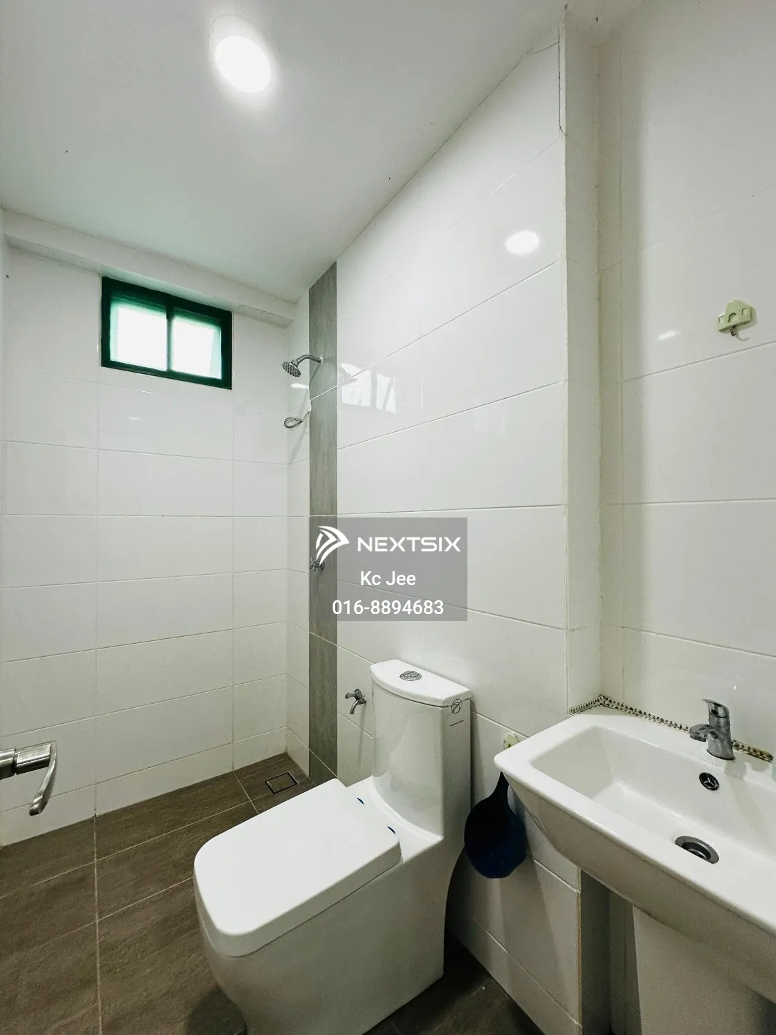 Townhouse For Sale in Kuching Sarawak - Image 15