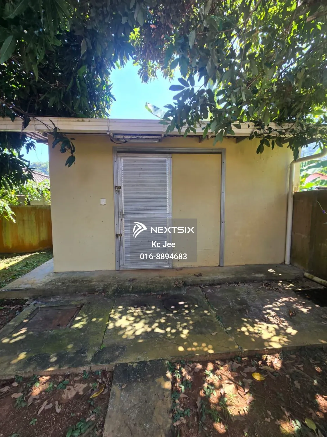 Bungalow For Sale in Kuching Sarawak - Image 5