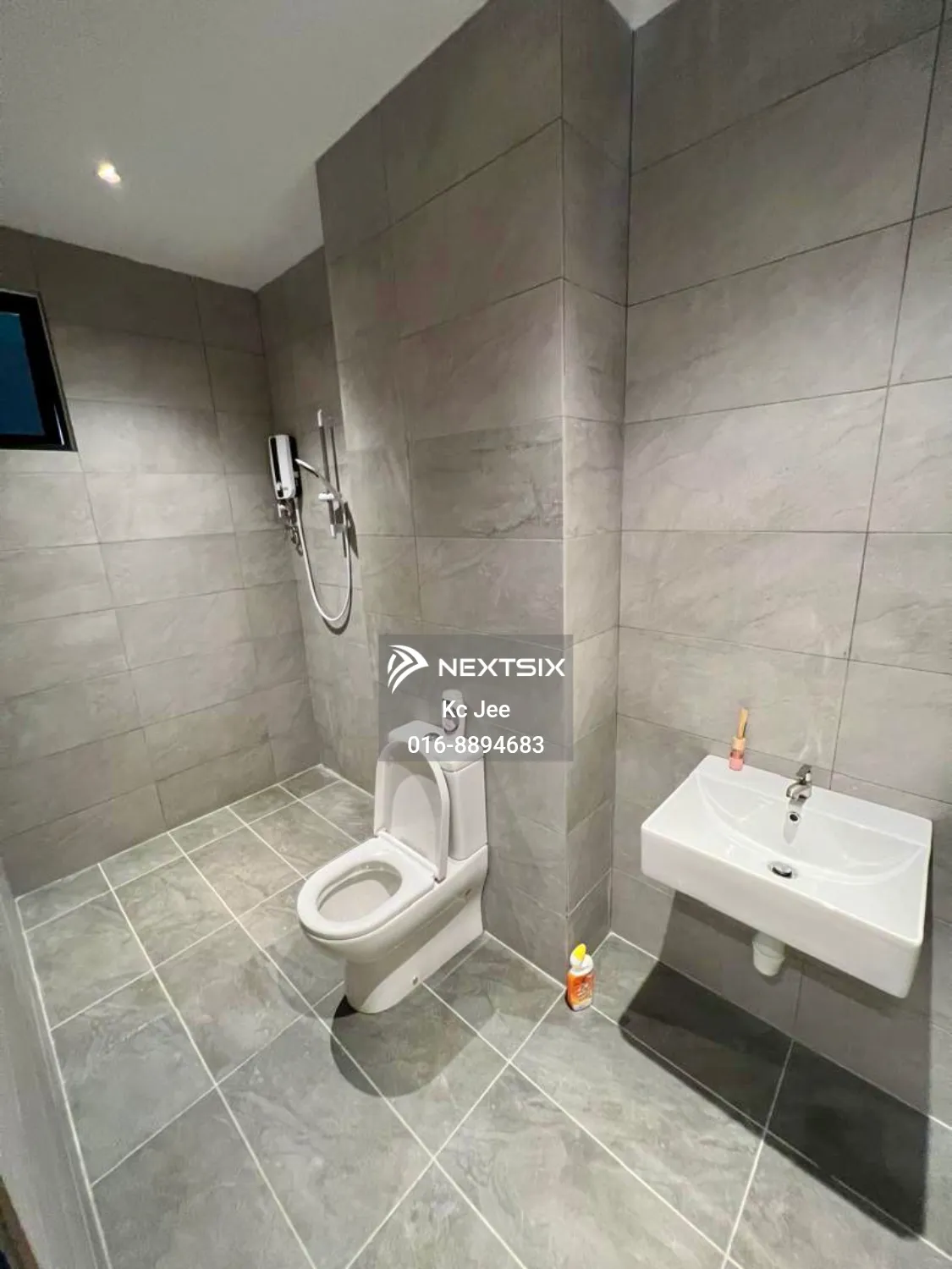 Apartment For Sale in Kuching Sarawak - Image 8