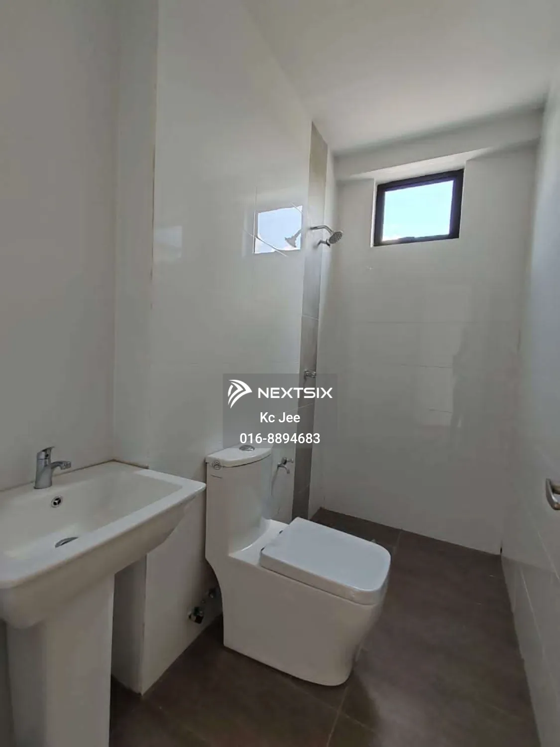 Townhouse For Sale in Kuching Sarawak - Image 10