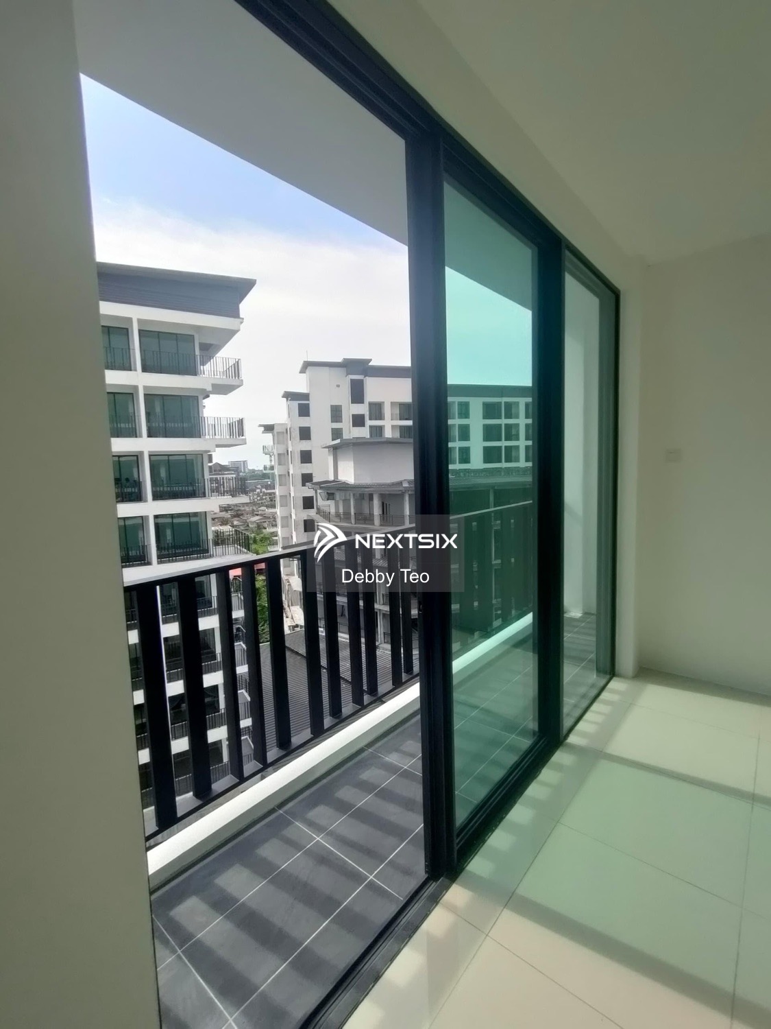 Condominium floor plan - Image 5