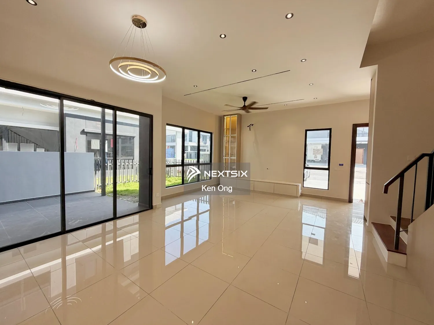Semi-detached House For Rent in Setia Alam Selangor - Image 2