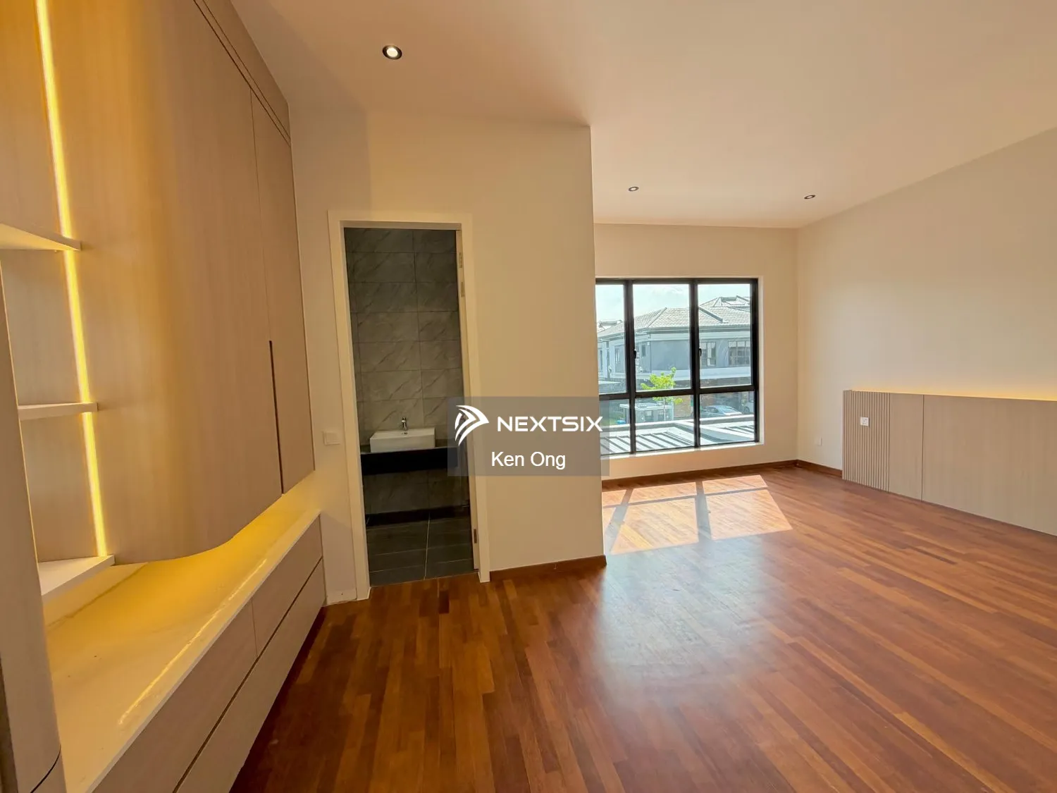 Semi-detached House For Rent in Setia Alam Selangor - Image 6