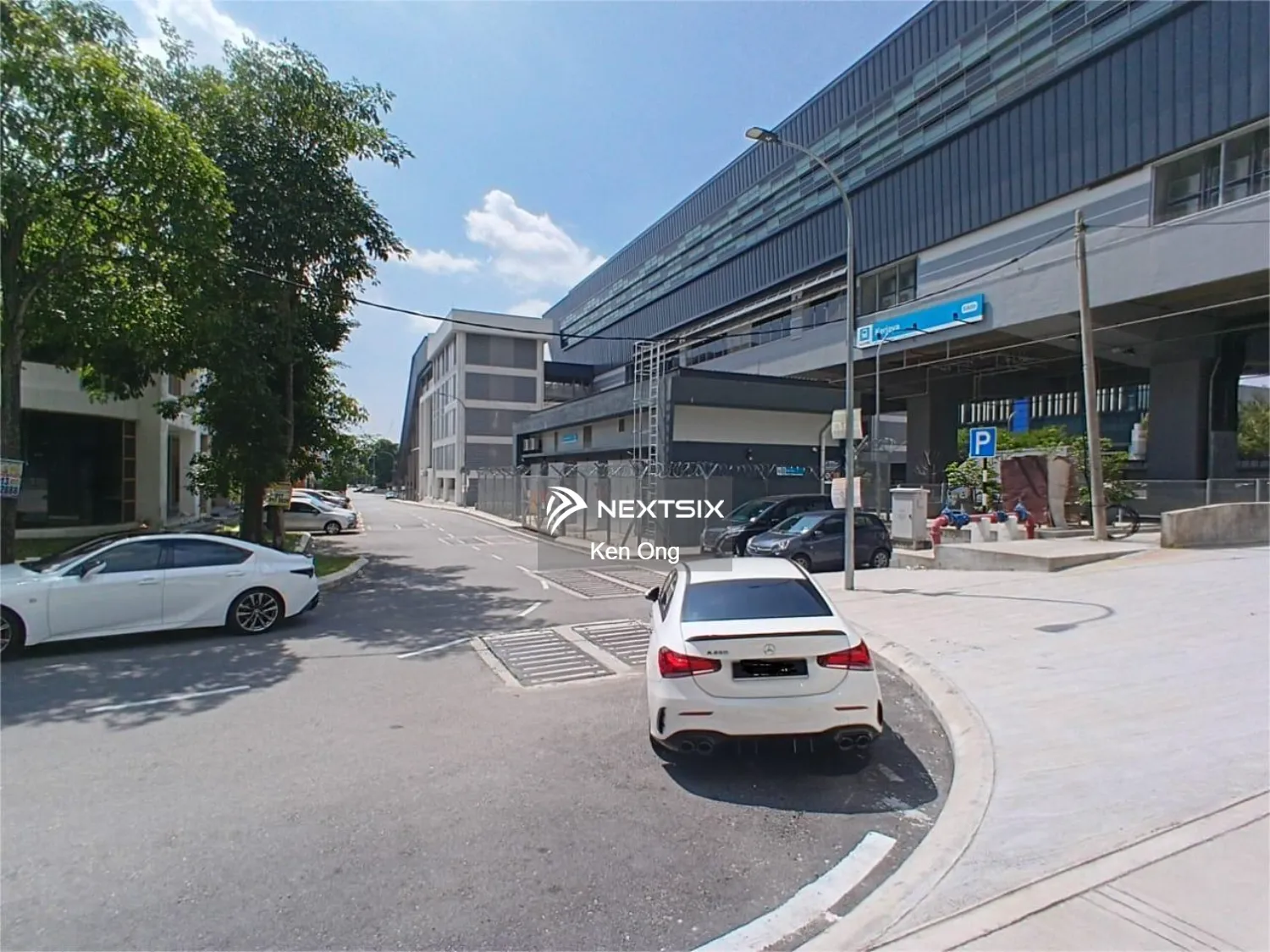 Serviced Residence For Rent in Glenmarie Selangor - Image 11