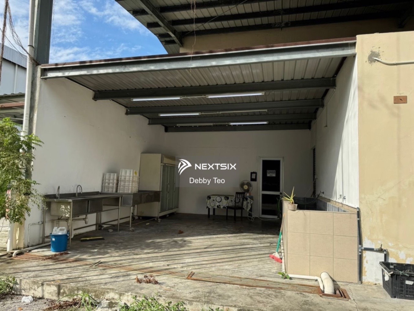 Warehouse For Rent in Kuching Sarawak - Image 5