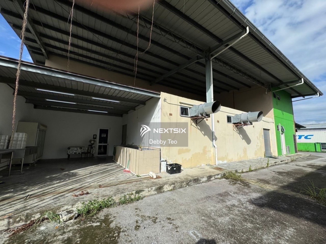 Warehouse For Rent in Kuching Sarawak - Image 6