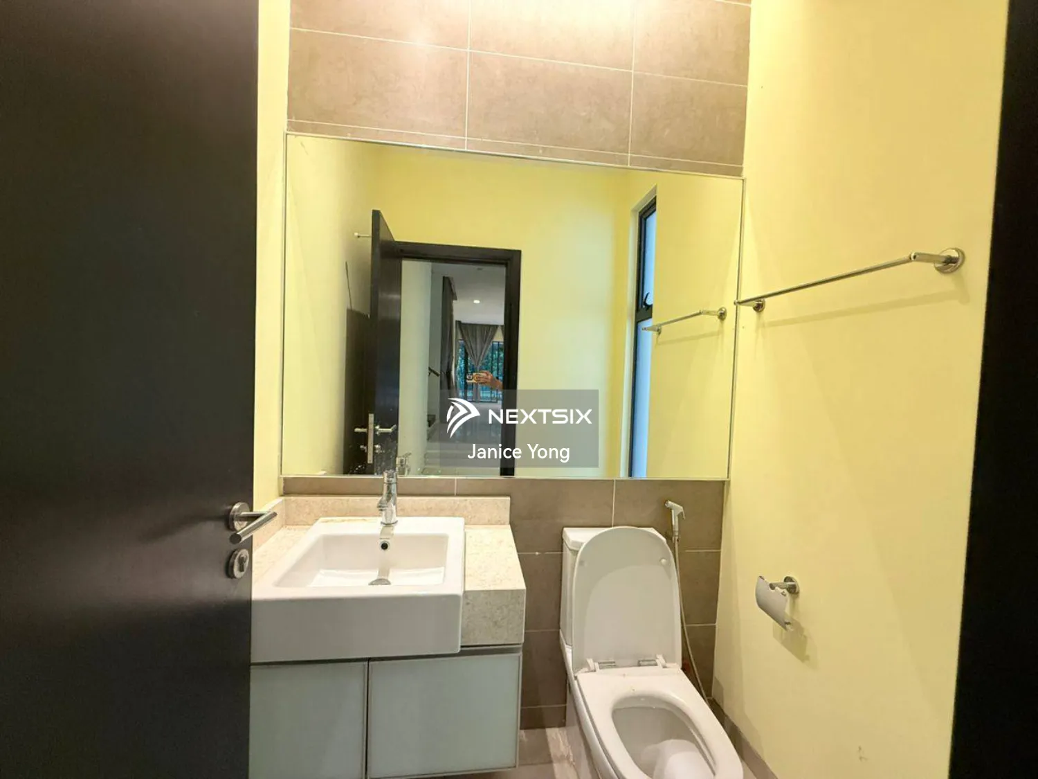 Semi-detached House For Sale in Gelang Patah Johor - Image 13
