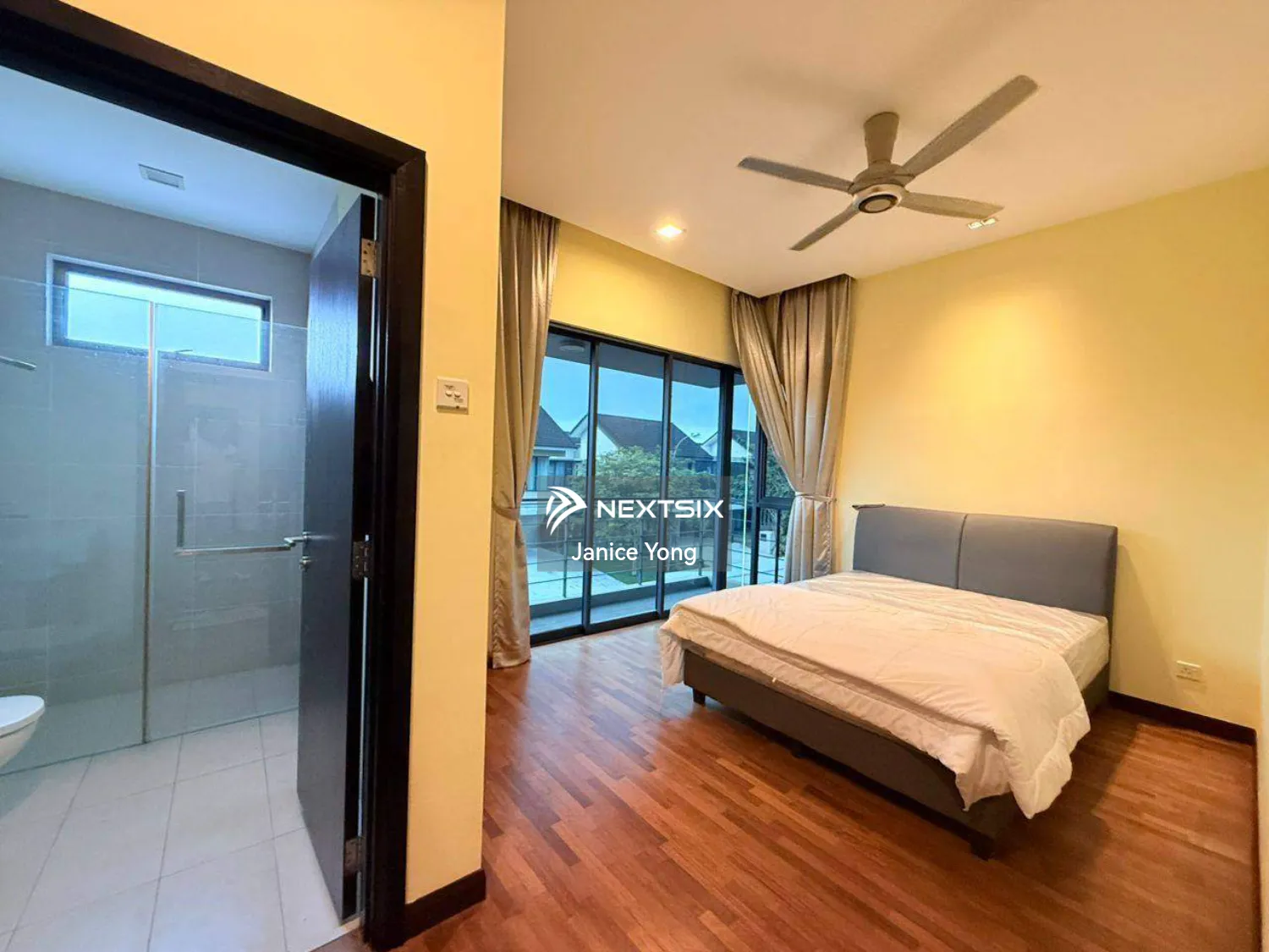 Semi-detached House For Sale in Gelang Patah Johor - Image 9