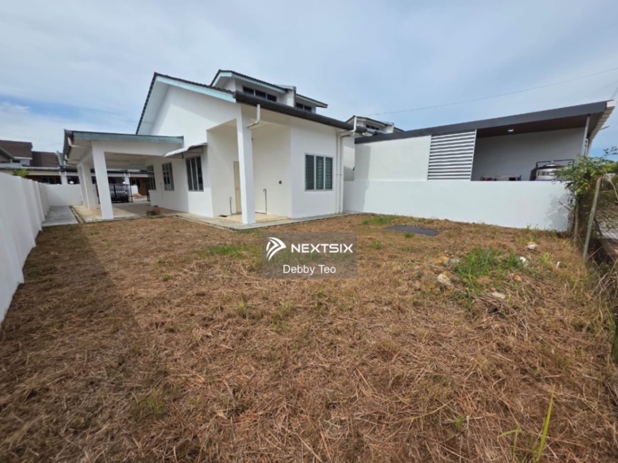 1-sty Terrace/Link House For Rent in Kota Samarahan Sarawak - Image 12