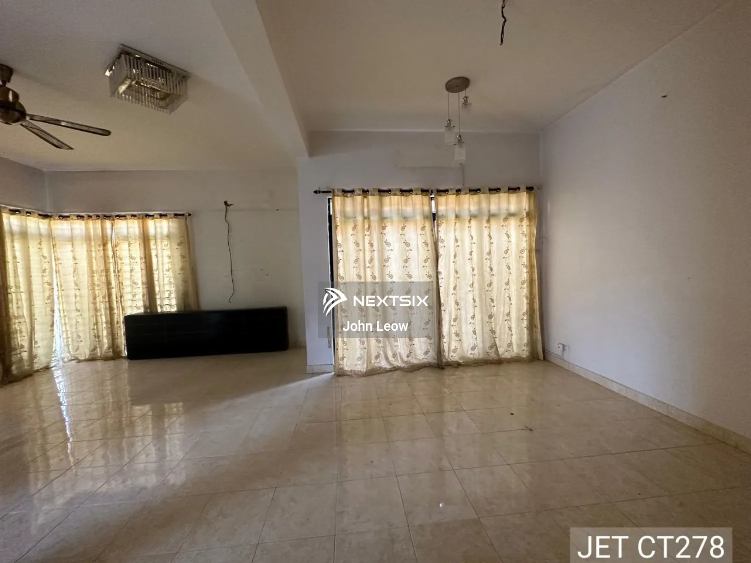 Semi-detached House For Sale in Klang Selangor