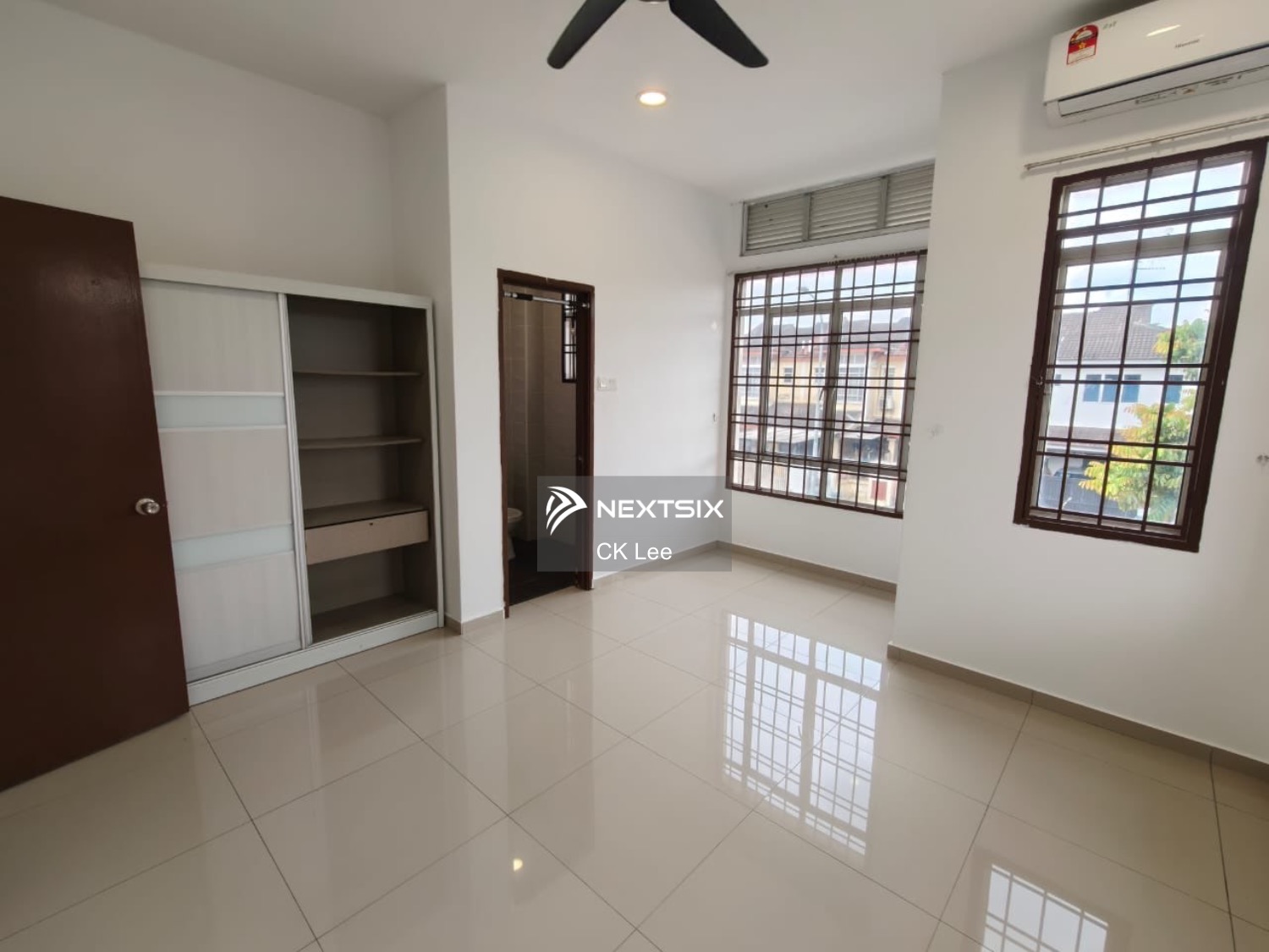 2-sty Terrace/Link House For Rent in Setia Indah Johor - Image 5
