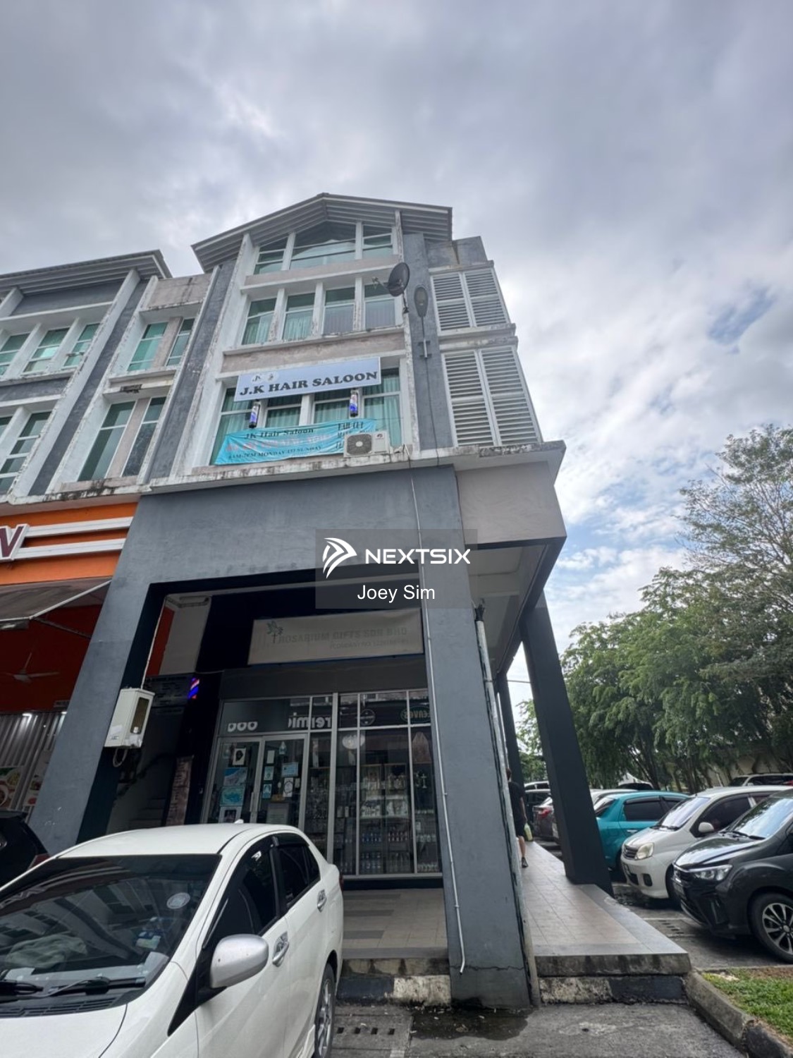 Shop For Sale in Kuching Sarawak