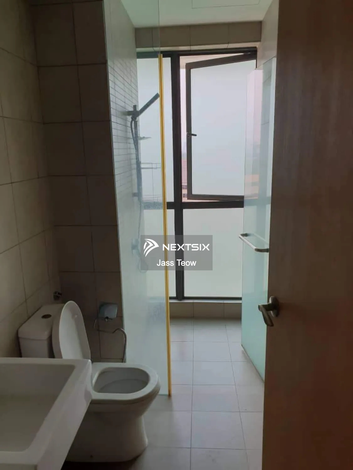 Serviced Residence For Sale in KL City Wilayah Persekutuan Kuala Lumpur - Image 8