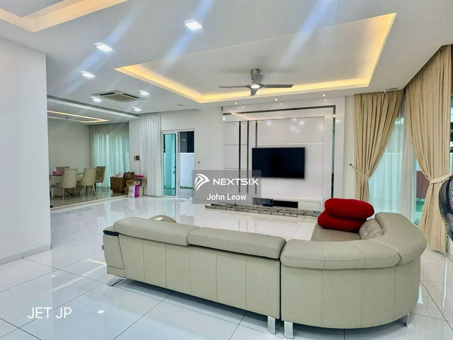 Semi-detached House For Sale in Klang Selangor