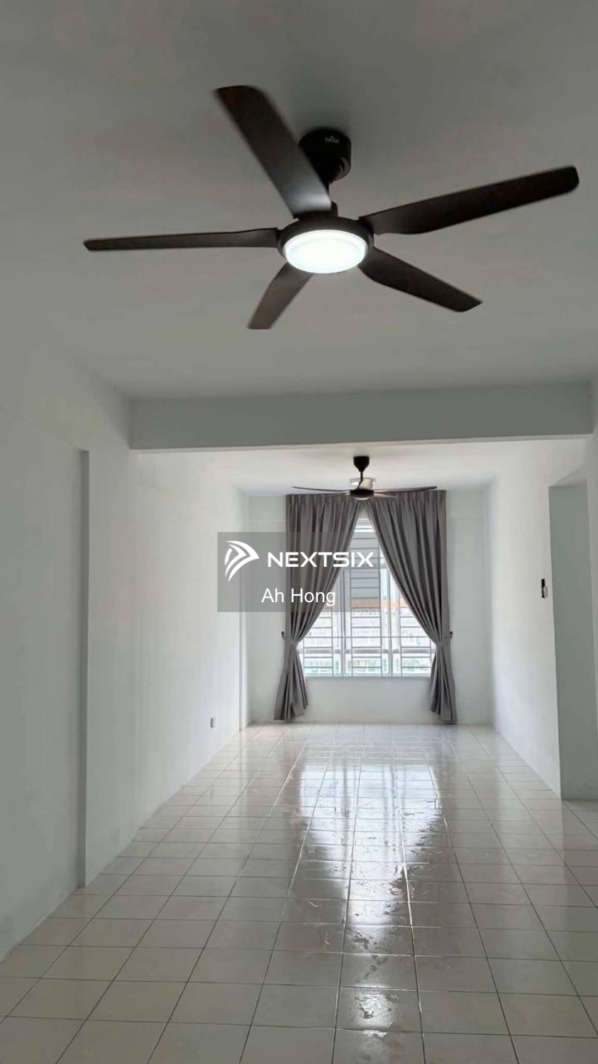 Apartment For Rent in Gelang Patah Johor