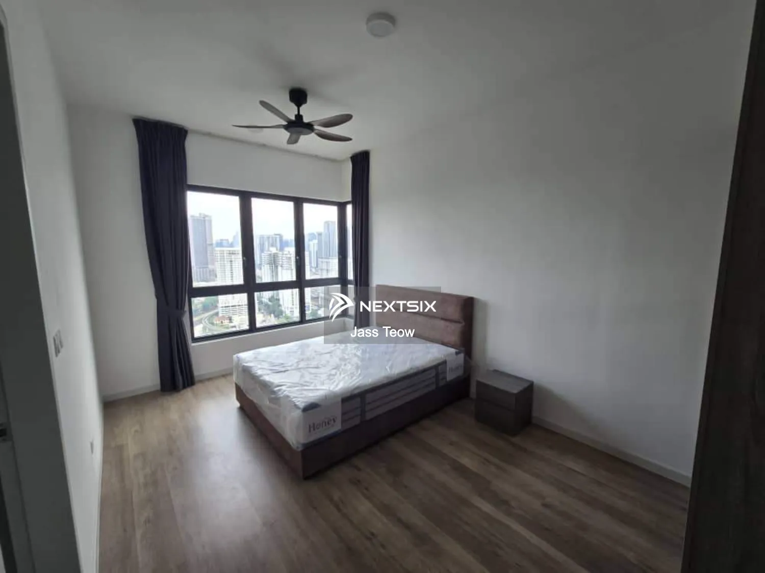 Serviced Residence For Sale in KL City Wilayah Persekutuan Kuala Lumpur - Image 6