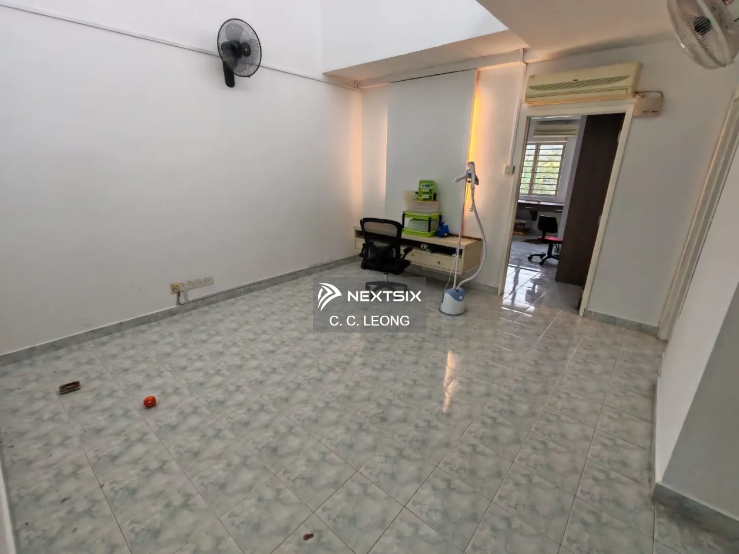 Townhouse For Sale in OUG Wilayah Persekutuan Kuala Lumpur - Image 3