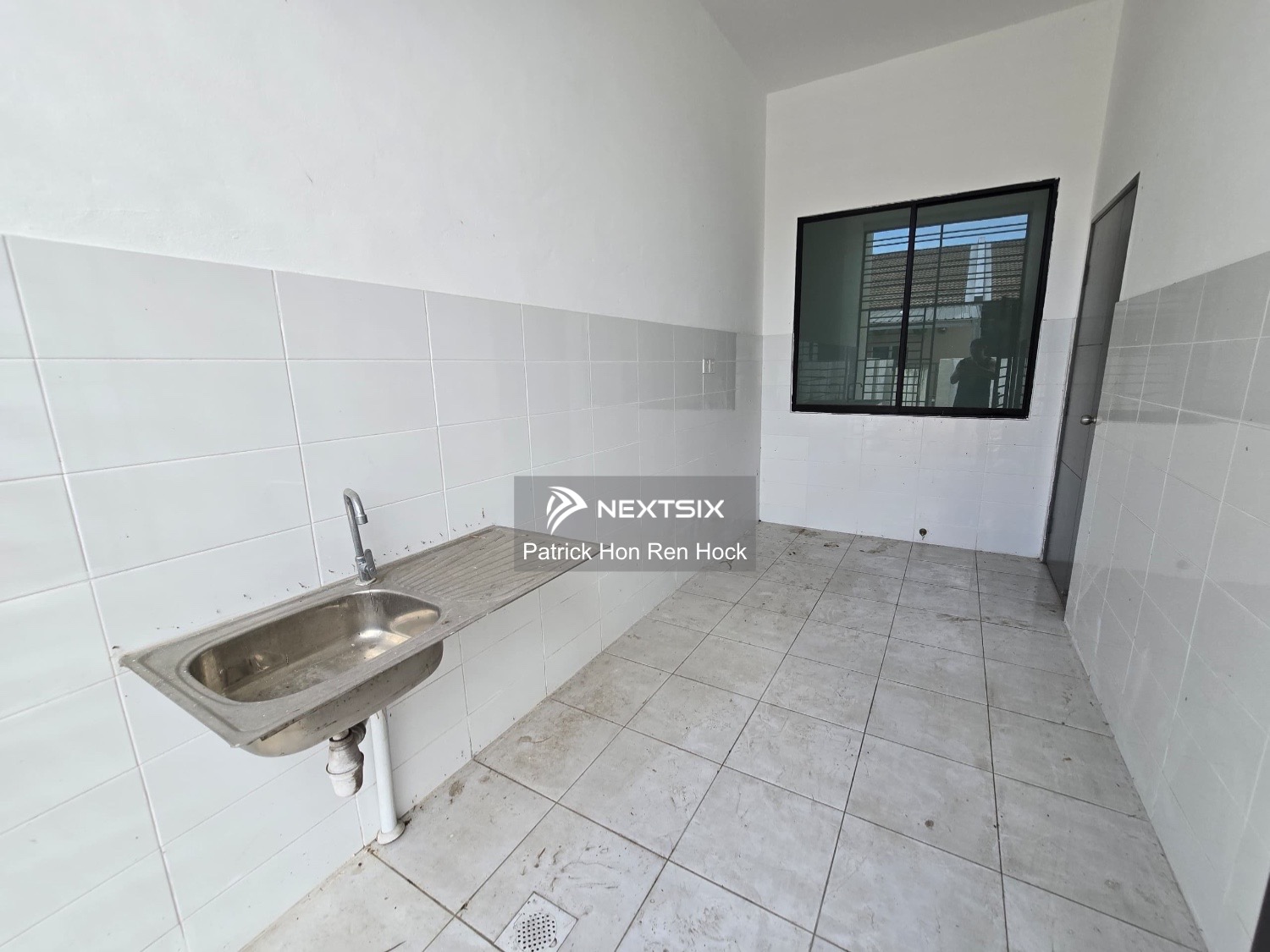1-sty Terrace/Link House For Sale in Kuching Sarawak - Image 6