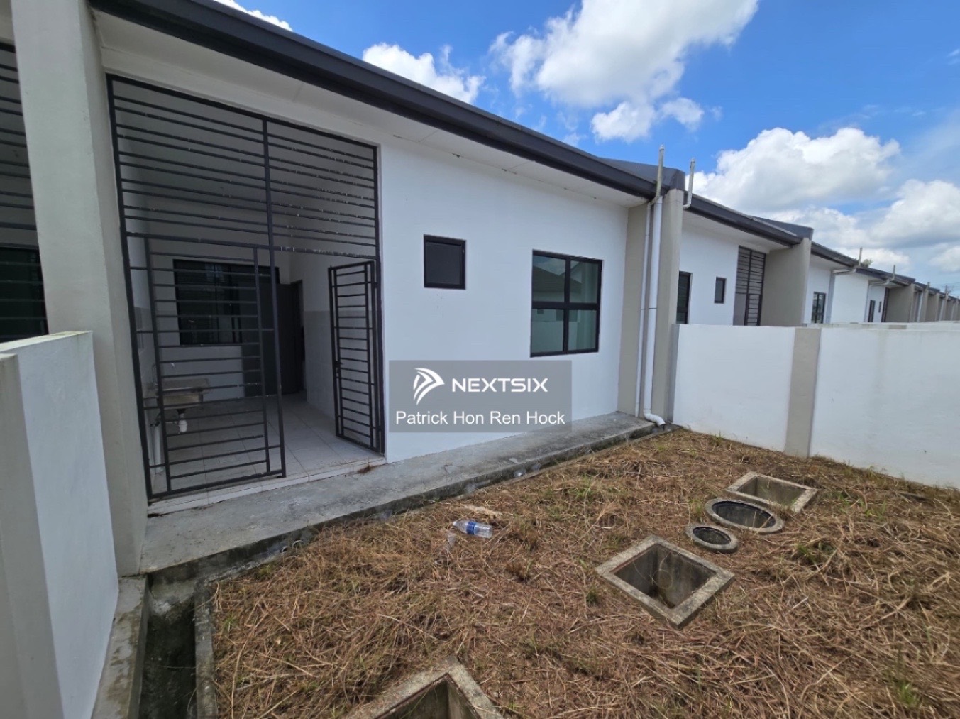 1-sty Terrace/Link House For Sale in Kuching Sarawak - Image 7