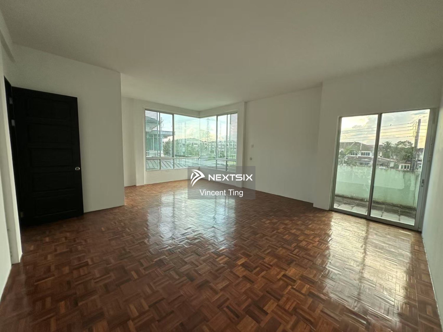 Semi-detached House For Sale in Sibu Sarawak - Image 5