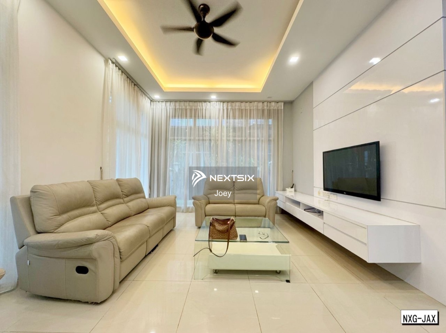 Semi-detached House For Rent in Setia Alam Selangor