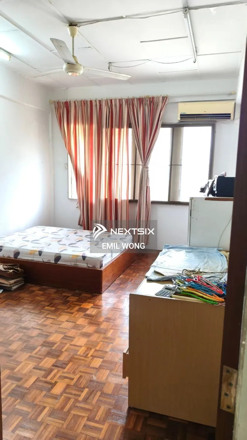 Semi-detached House For Sale in Sibu Sarawak - Image 6