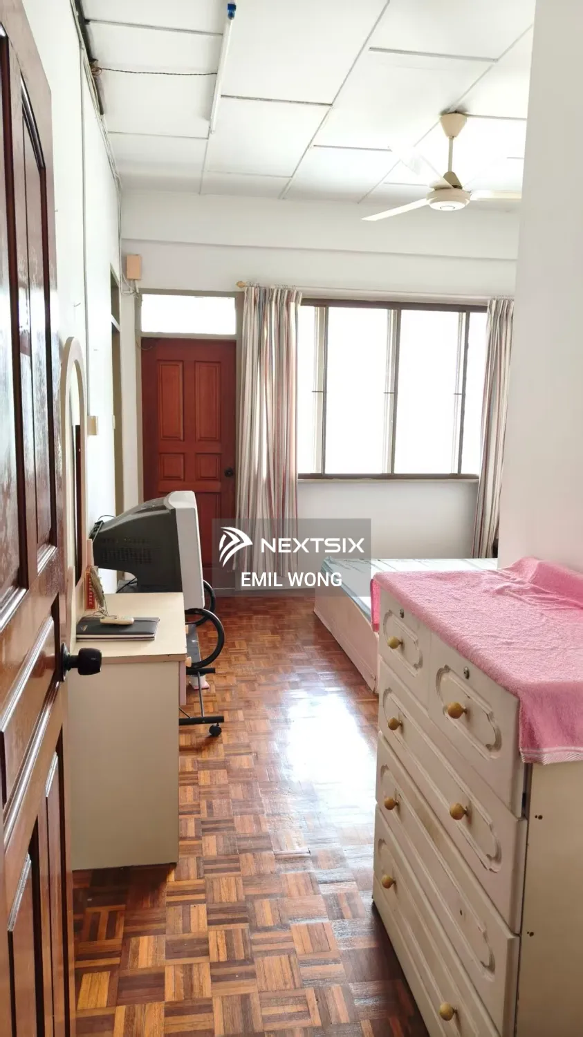 Semi-detached House For Sale in Sibu Sarawak - Image 7