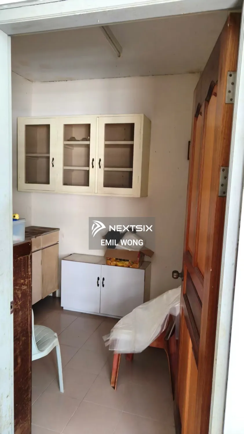 Semi-detached House For Sale in Sibu Sarawak - Image 8