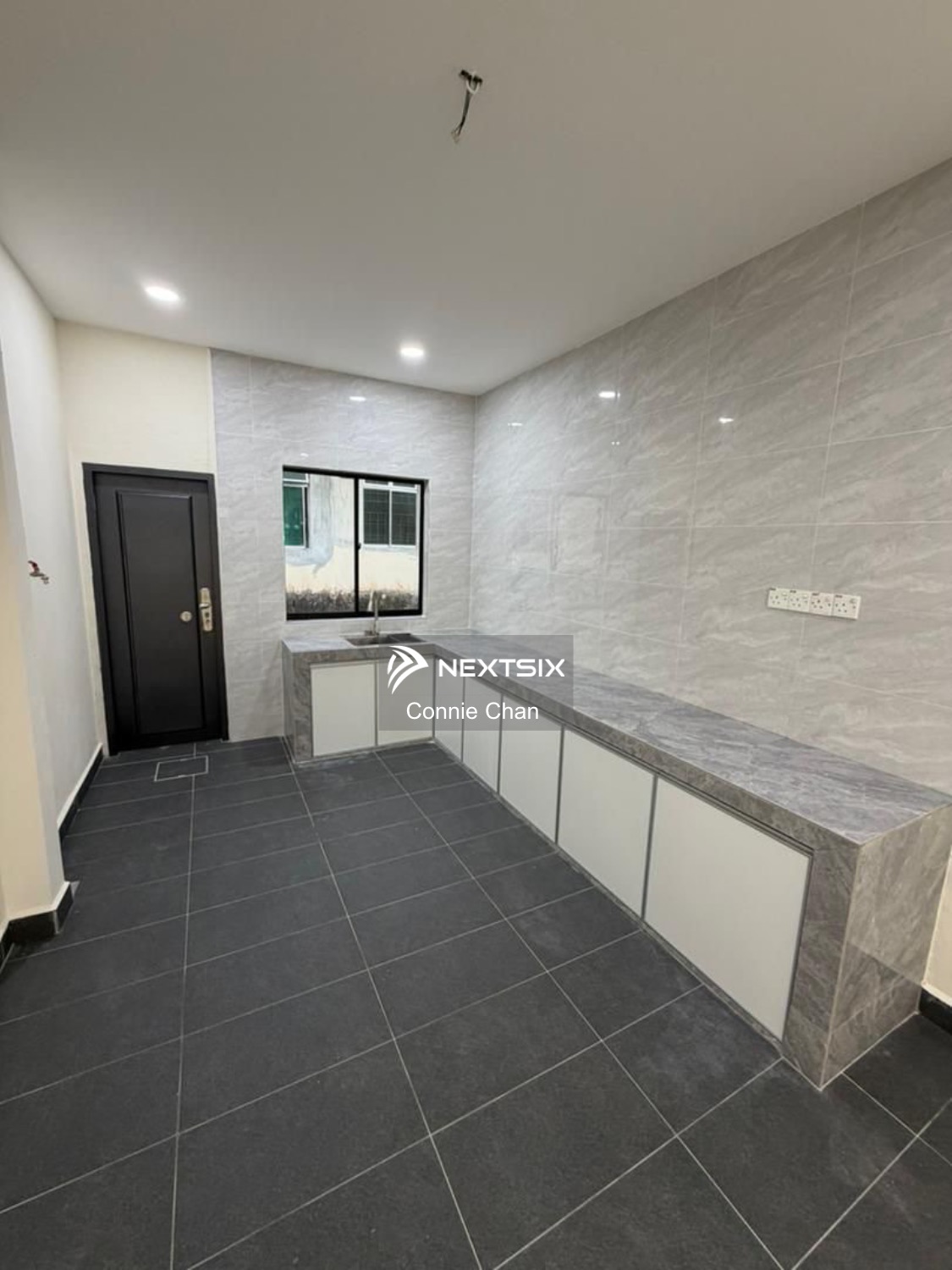 1-sty Terrace/Link House For Sale in Ulu Tiram Johor - Image 6