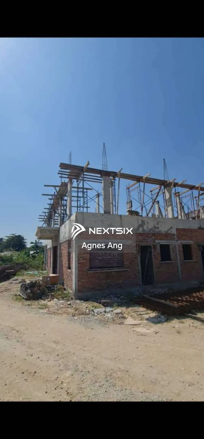 3-sty Terrace/Link House For Sale in Klang Selangor - Image 8