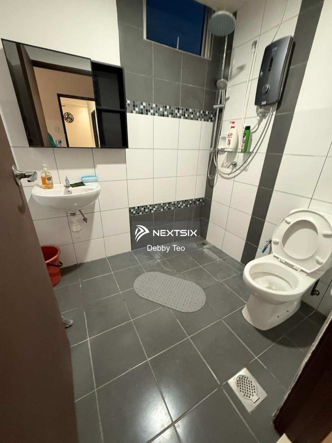 Condominium For Rent in Kuching Sarawak - Image 5