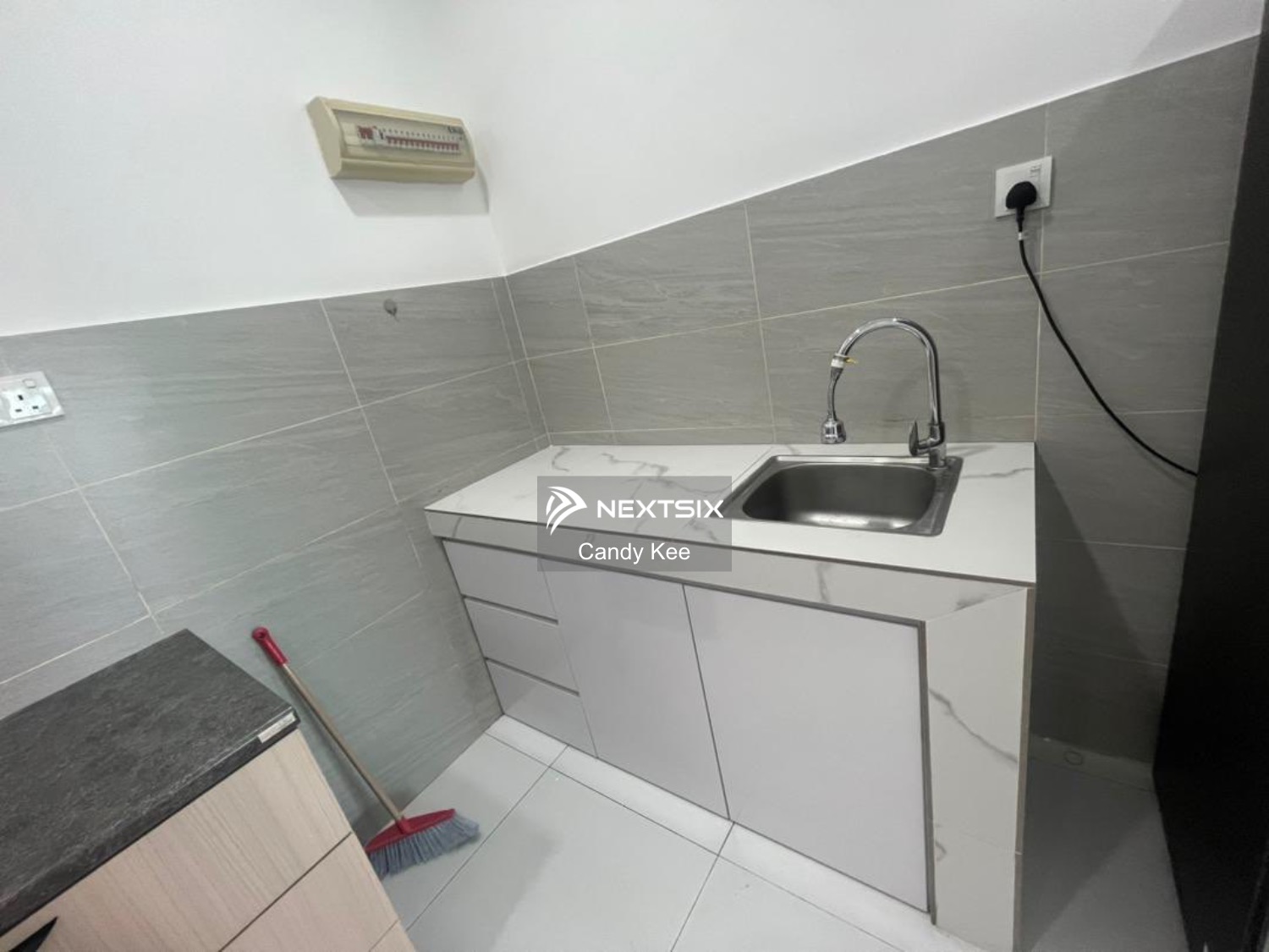 Condominium For Sale in Kuching Sarawak - Image 11