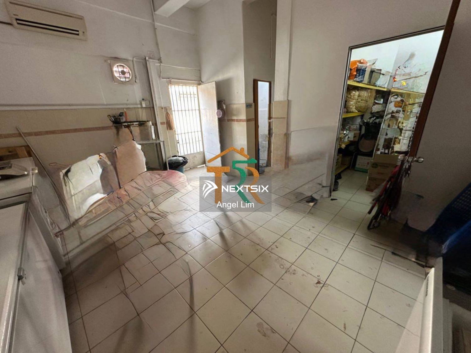 Shop For Sale in Batu Pahat Johor - Image 2