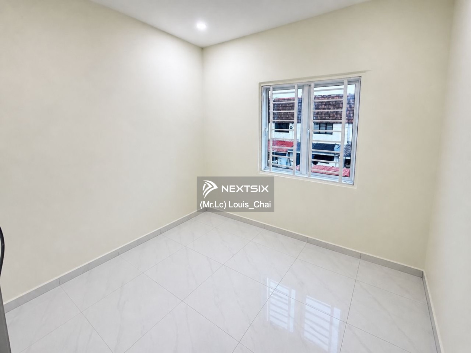 2-sty Terrace/Link House For Sale in Senai Johor - Image 8