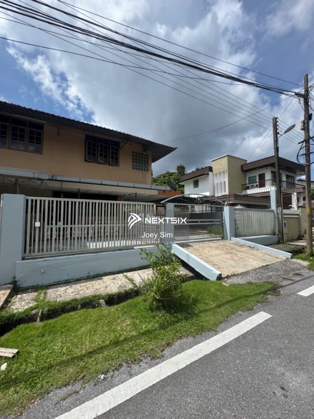 Semi-detached House For Sale in Kuching Sarawak - Image 6