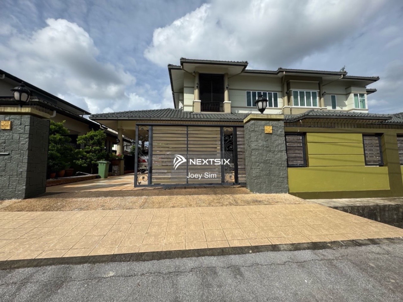 Bungalow For Sale in Kuching Sarawak