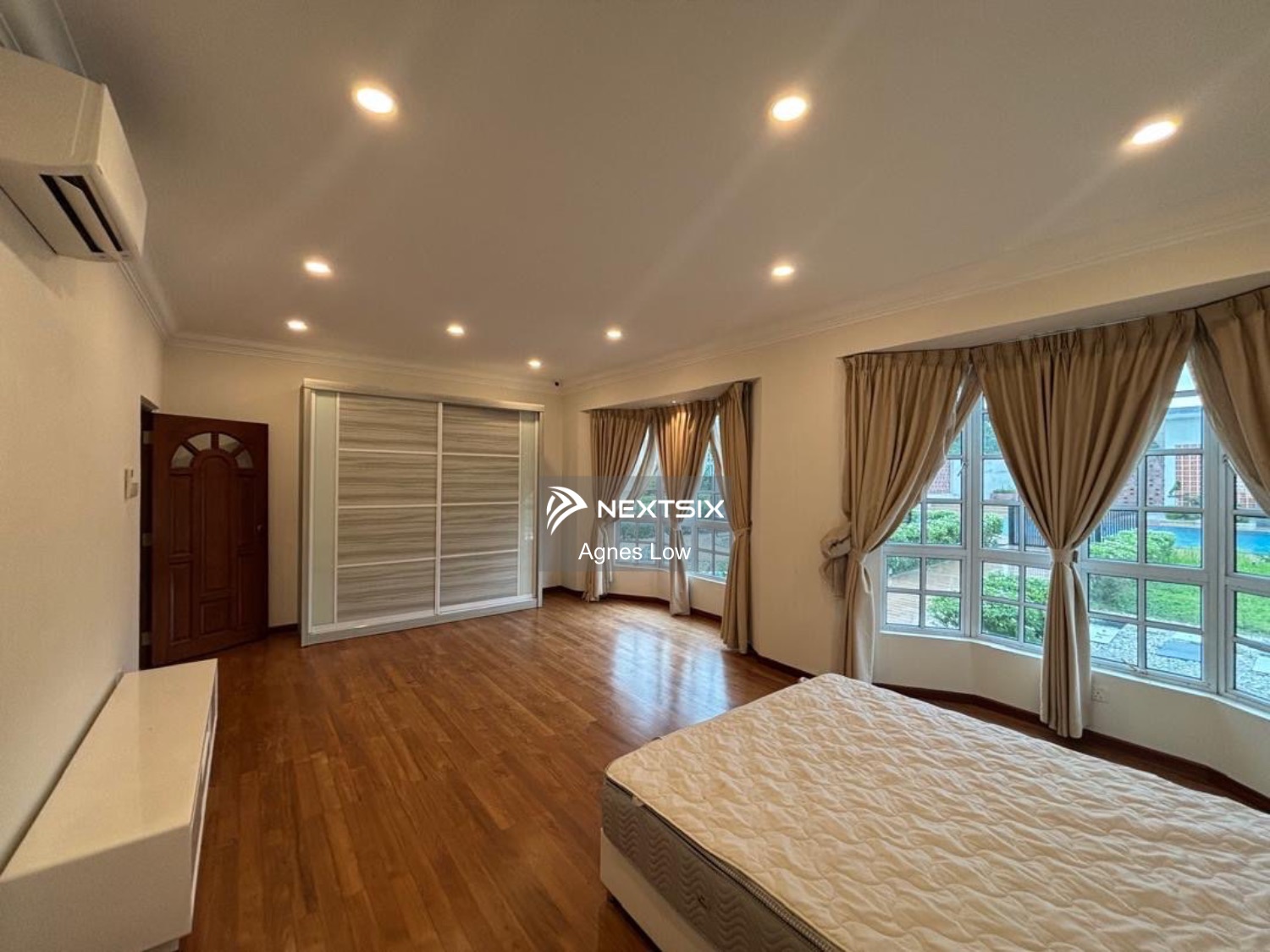 Commercial Bungalow For Sale in Gelang Patah Johor - Image 15