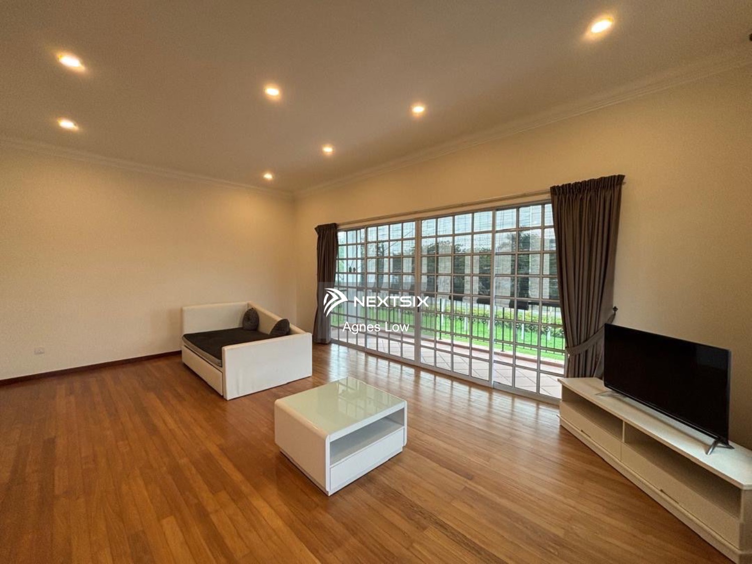 Commercial Bungalow For Sale in Gelang Patah Johor - Image 25