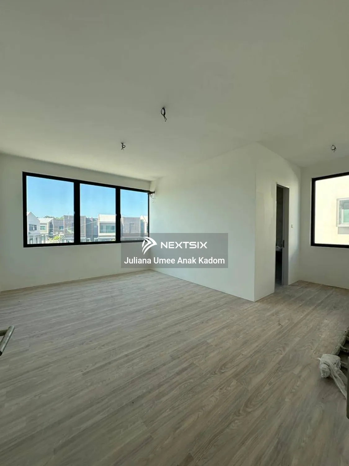 Semi-detached House For Sale in Kuching Sarawak - Image 14