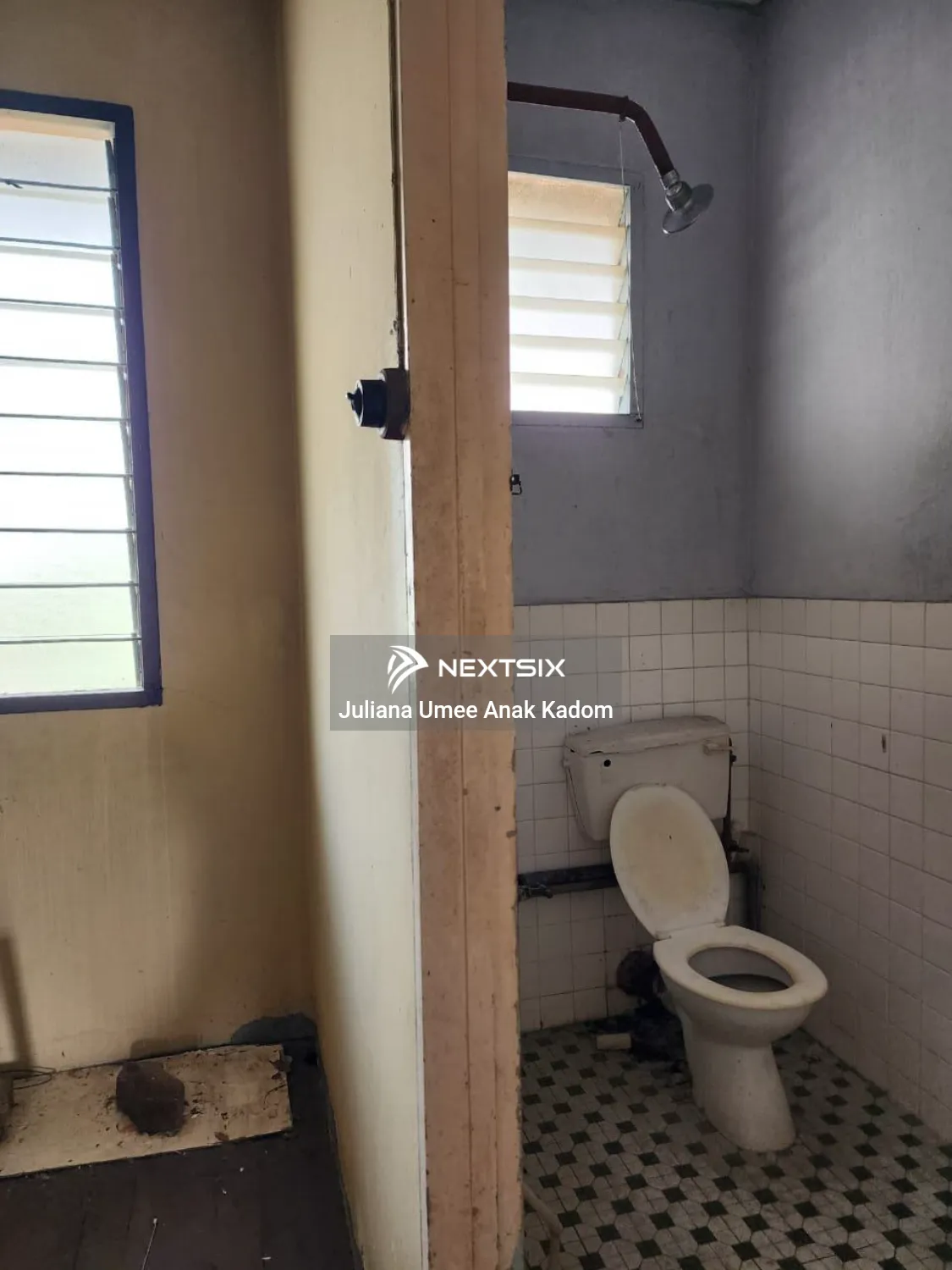 Semi-detached House For Sale in Kuching Sarawak - Image 7