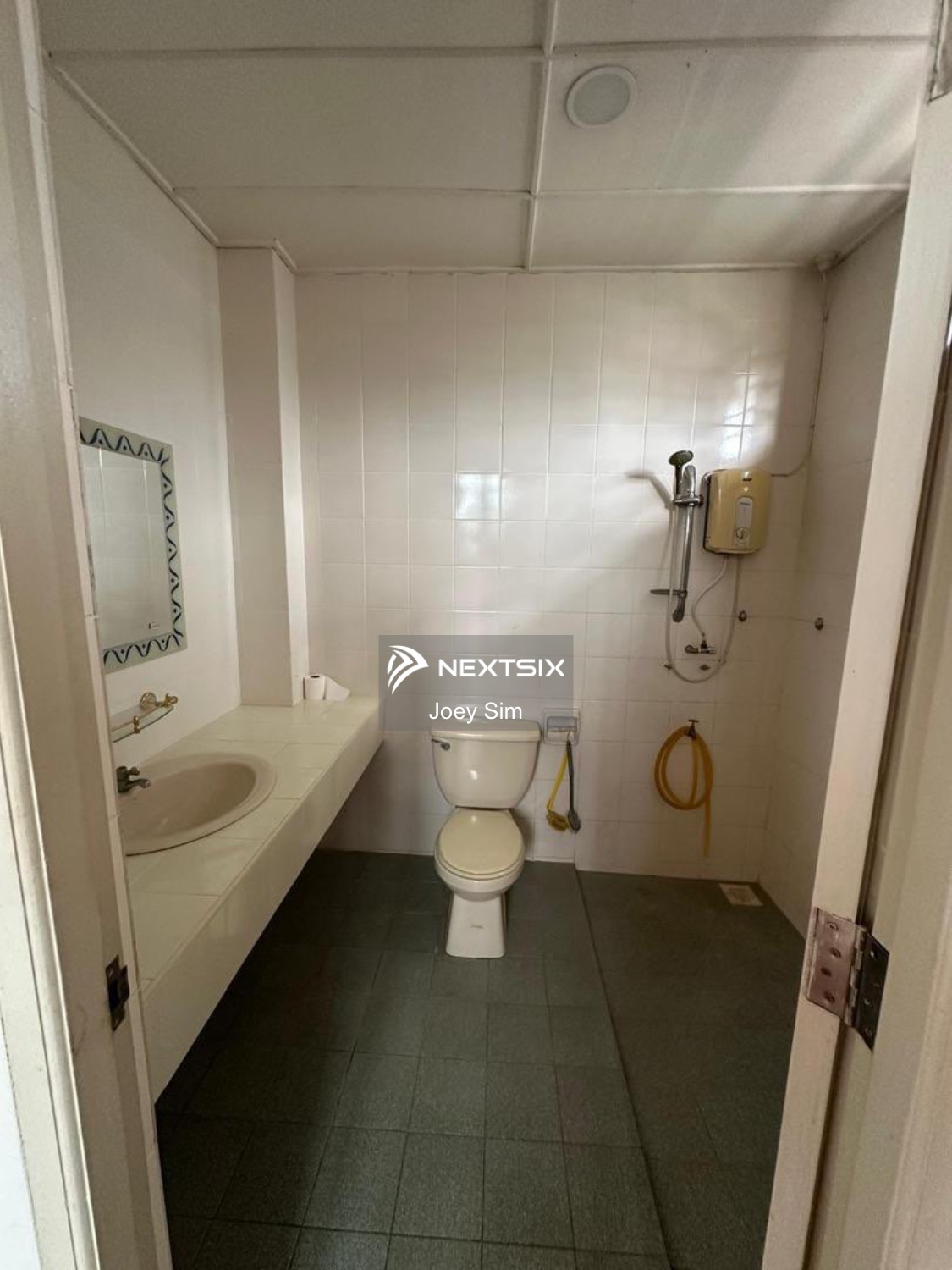 Semi-detached House For Rent in Kuching Sarawak - Image 17