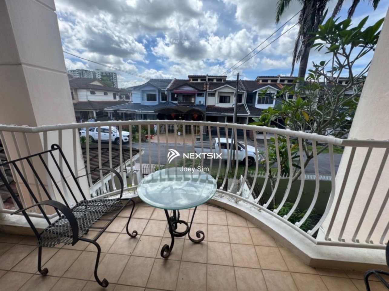 Semi-detached House For Sale in Kuching Sarawak - Image 16
